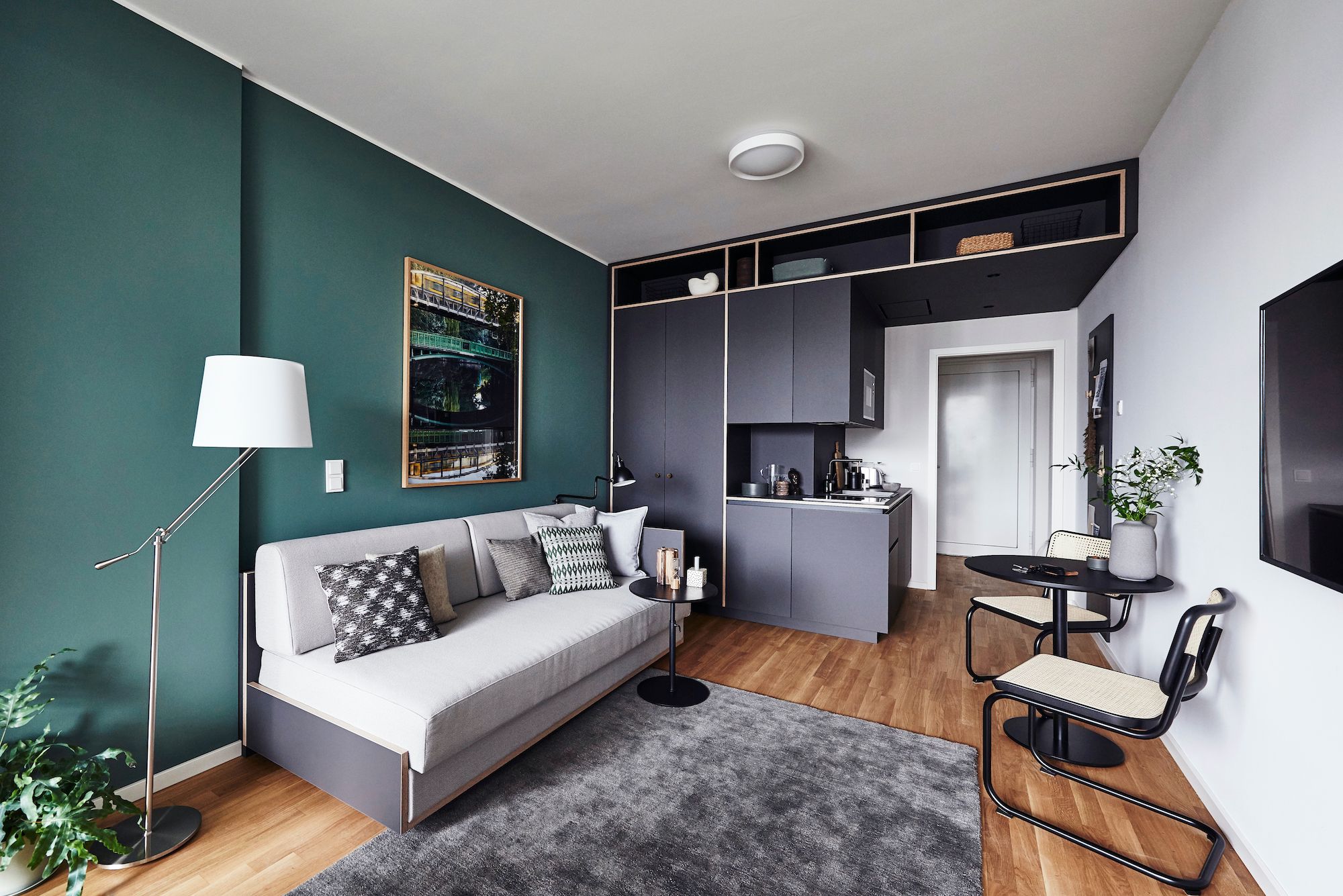 Wohnen am Gleis Park Berlin: möbliertes Apartment | BelForm: Konzept, Design, schlüsselfertiger Ausbau