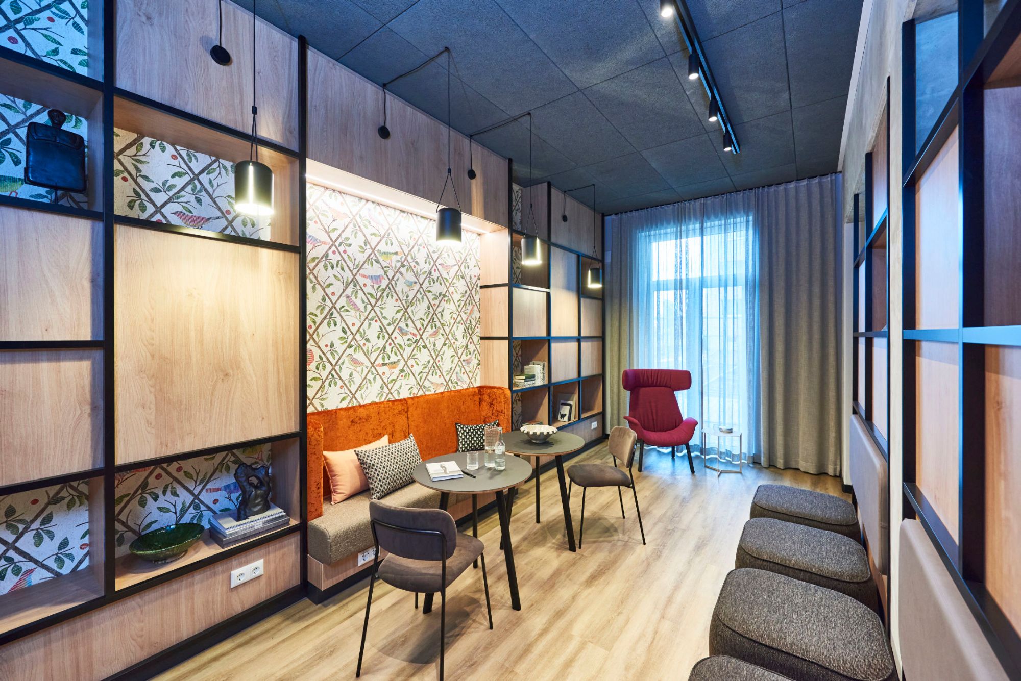 Studenten-Apartments Rhinstraße Berlin, ausgestattet von BelForm