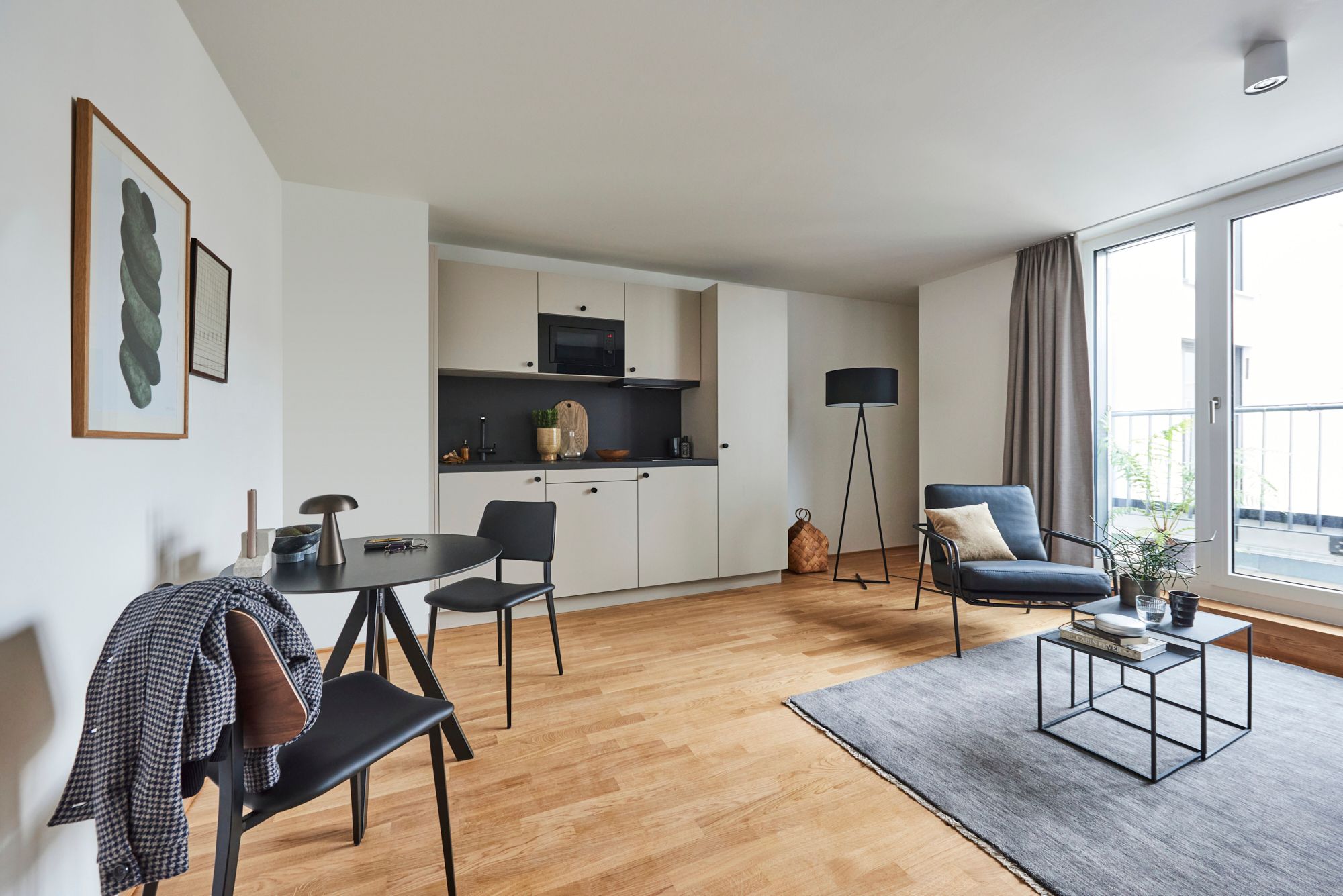 Mona Lisa Urban Apartments Frankfurt: möbliertes Apartment | BelForm: Wirtschaftlichkeit, Konzept, Innenarchitektur, Einrichtung
