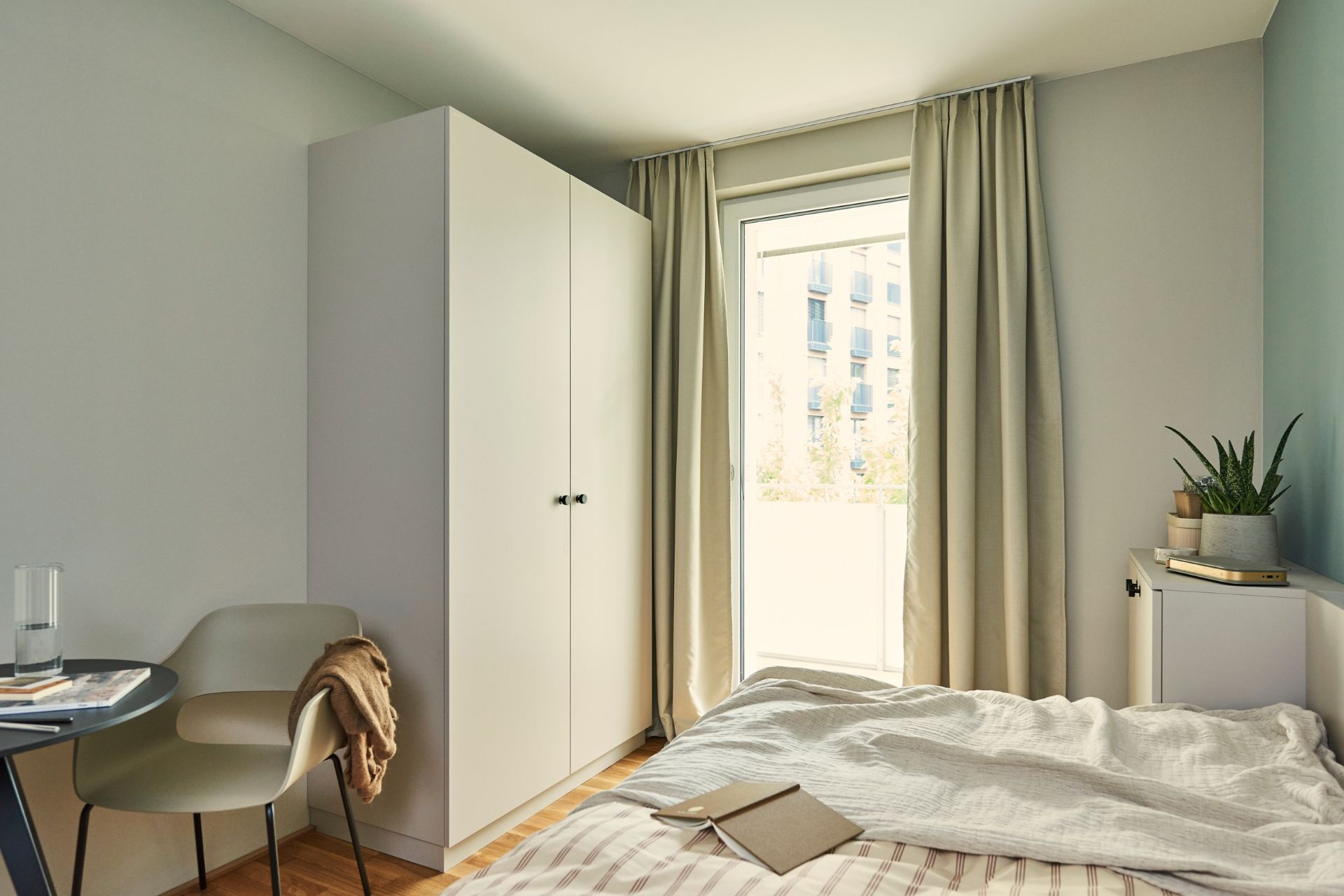 Little East Frankfurt: Apartmentansicht | BelForm: Analyse, Konzept, Innenarchitektur, Möblierung, Vermietung