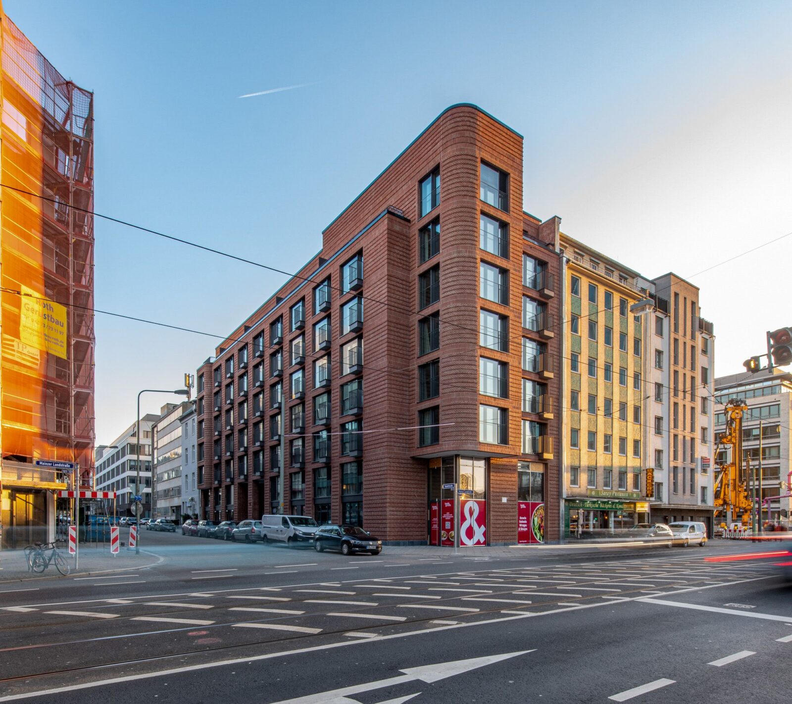 Mona Lisa, Business Apartments von BelForm